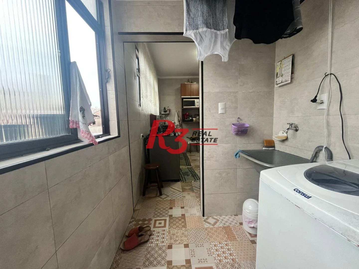 Apartamento com 3 dormitórios à venda, 96 m² por R$ 690.000,00 - Ponta da Praia - Santos/SP