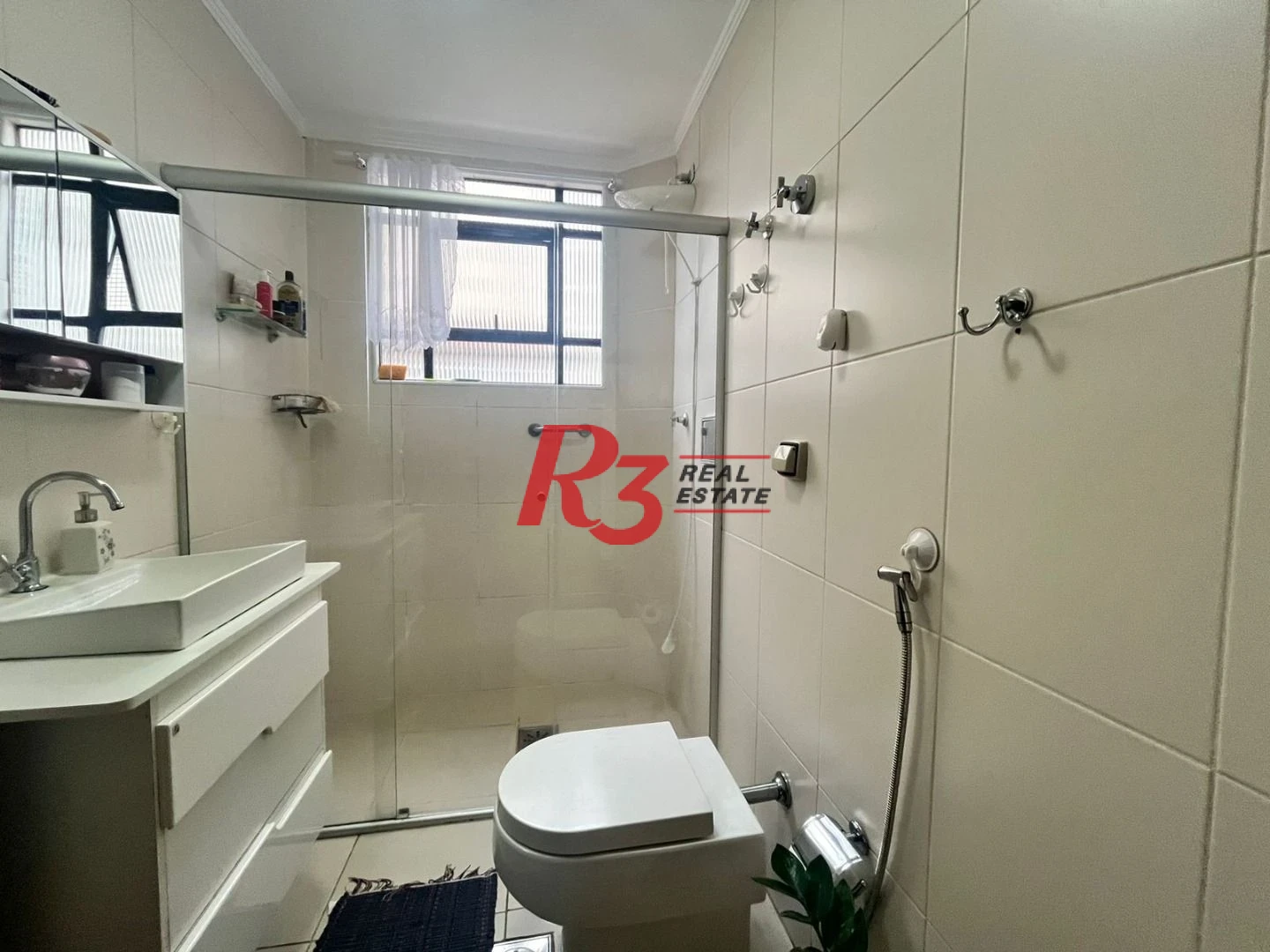 Apartamento com 3 dormitórios à venda, 96 m² por R$ 690.000,00 - Ponta da Praia - Santos/SP