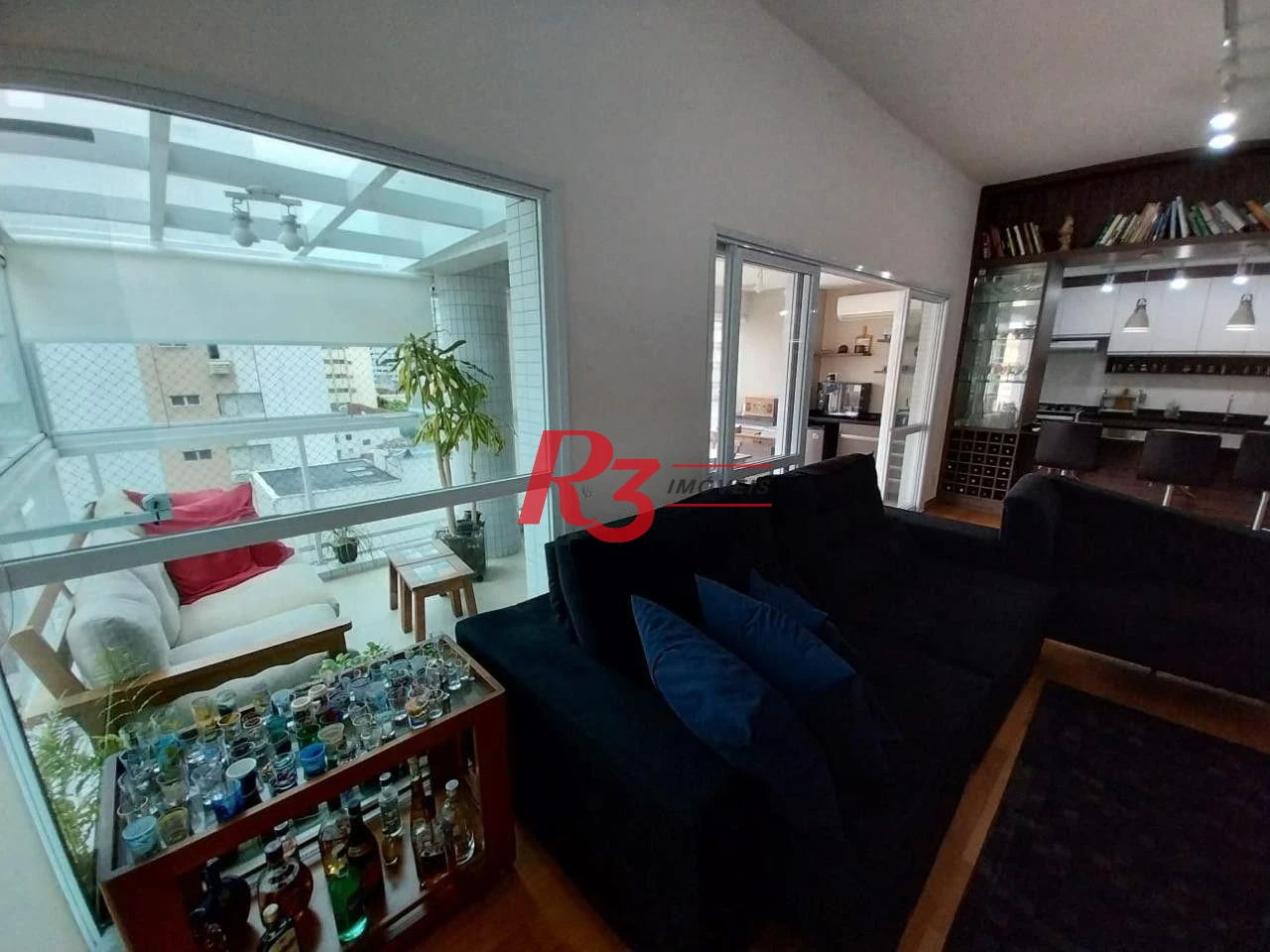 Apartamento Duplex com 2 dormitórios à venda, 121 m² por R$ 1.490.000,00 - Gonzaga - Santos/SP