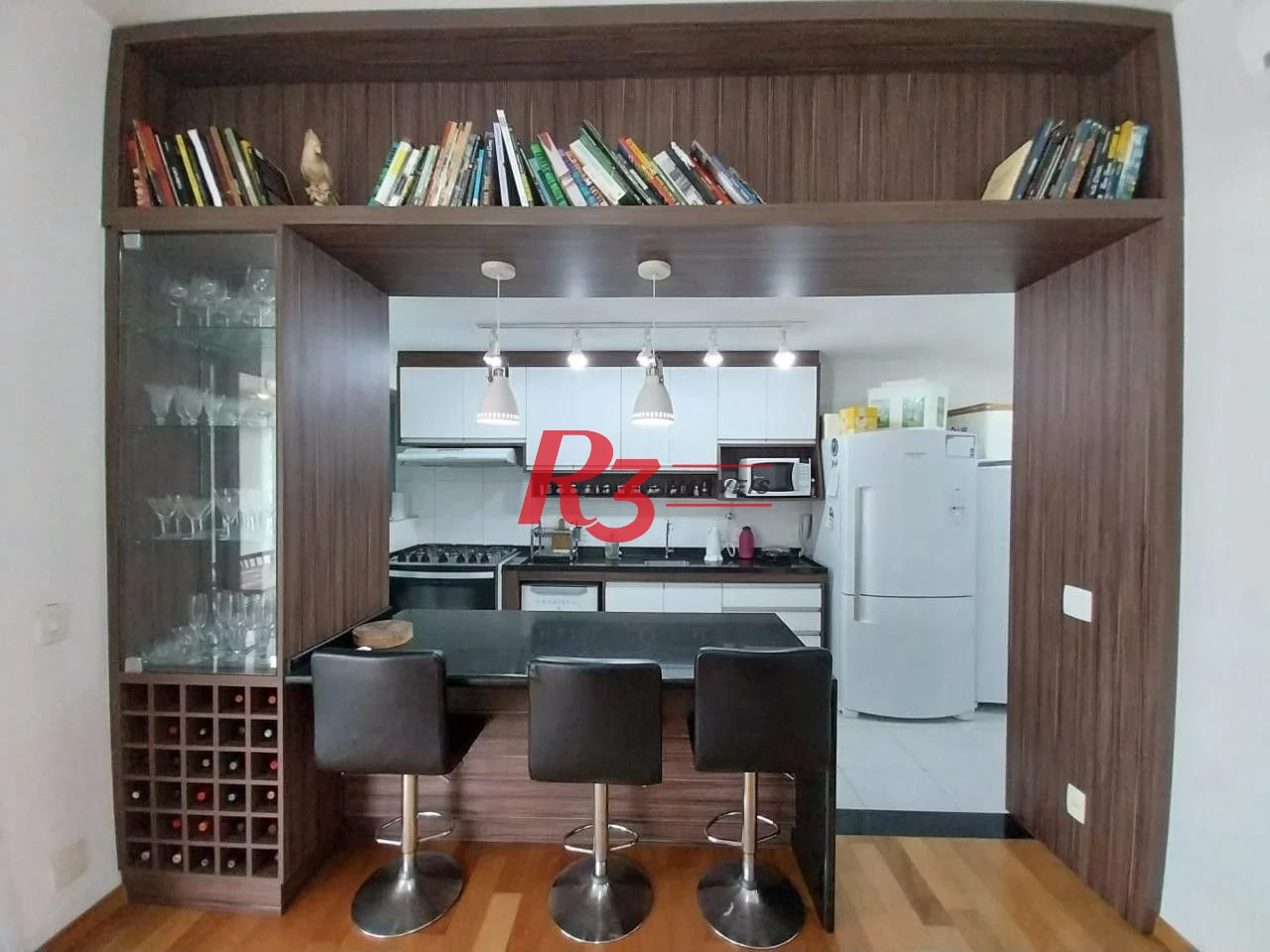 Apartamento Duplex com 2 dormitórios à venda, 121 m² por R$ 1.490.000,00 - Gonzaga - Santos/SP