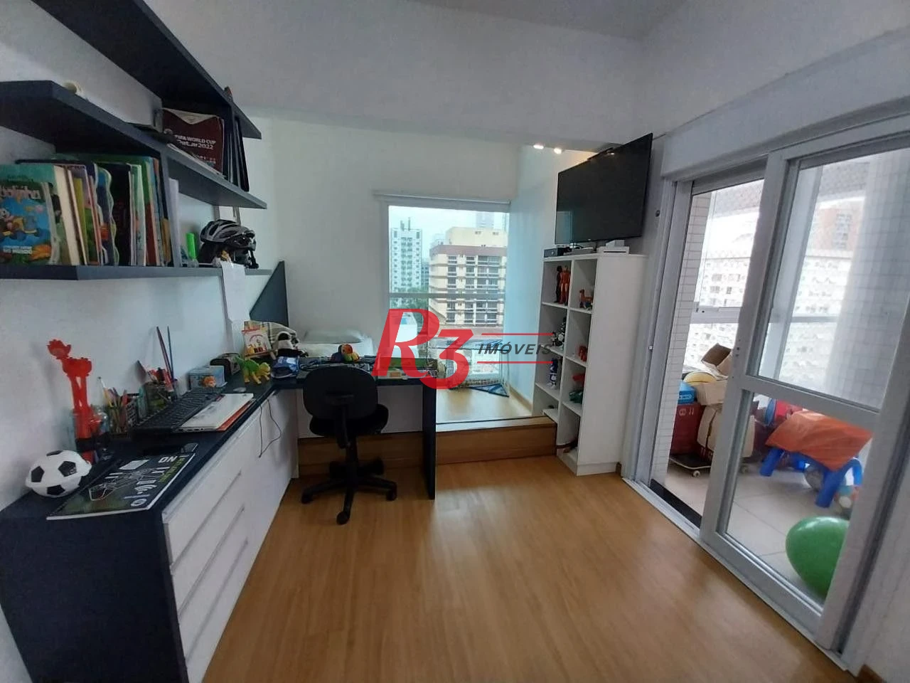 Apartamento Duplex com 2 dormitórios à venda, 121 m² por R$ 1.490.000,00 - Gonzaga - Santos/SP