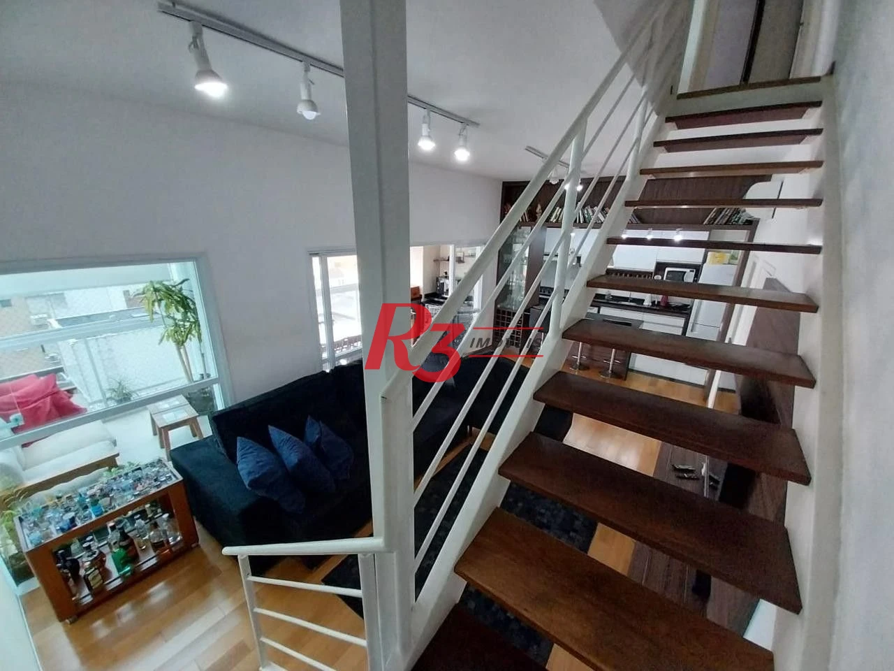 Apartamento Duplex com 2 dormitórios à venda, 121 m² por R$ 1.490.000,00 - Gonzaga - Santos/SP