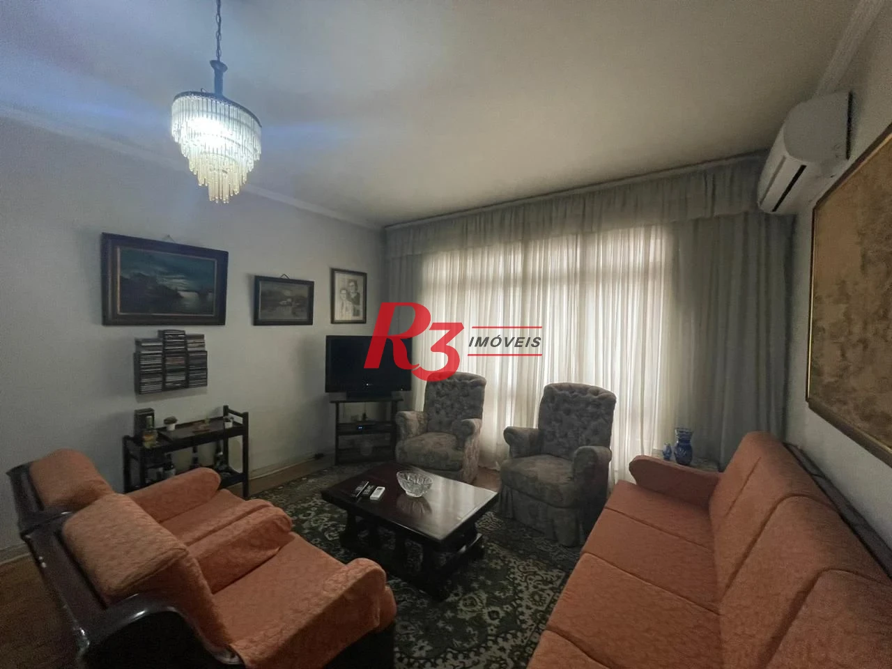 Apartamento com 2 dormitórios à venda, 100 m² por R$ 590.000,00 - Embaré - Santos/SP