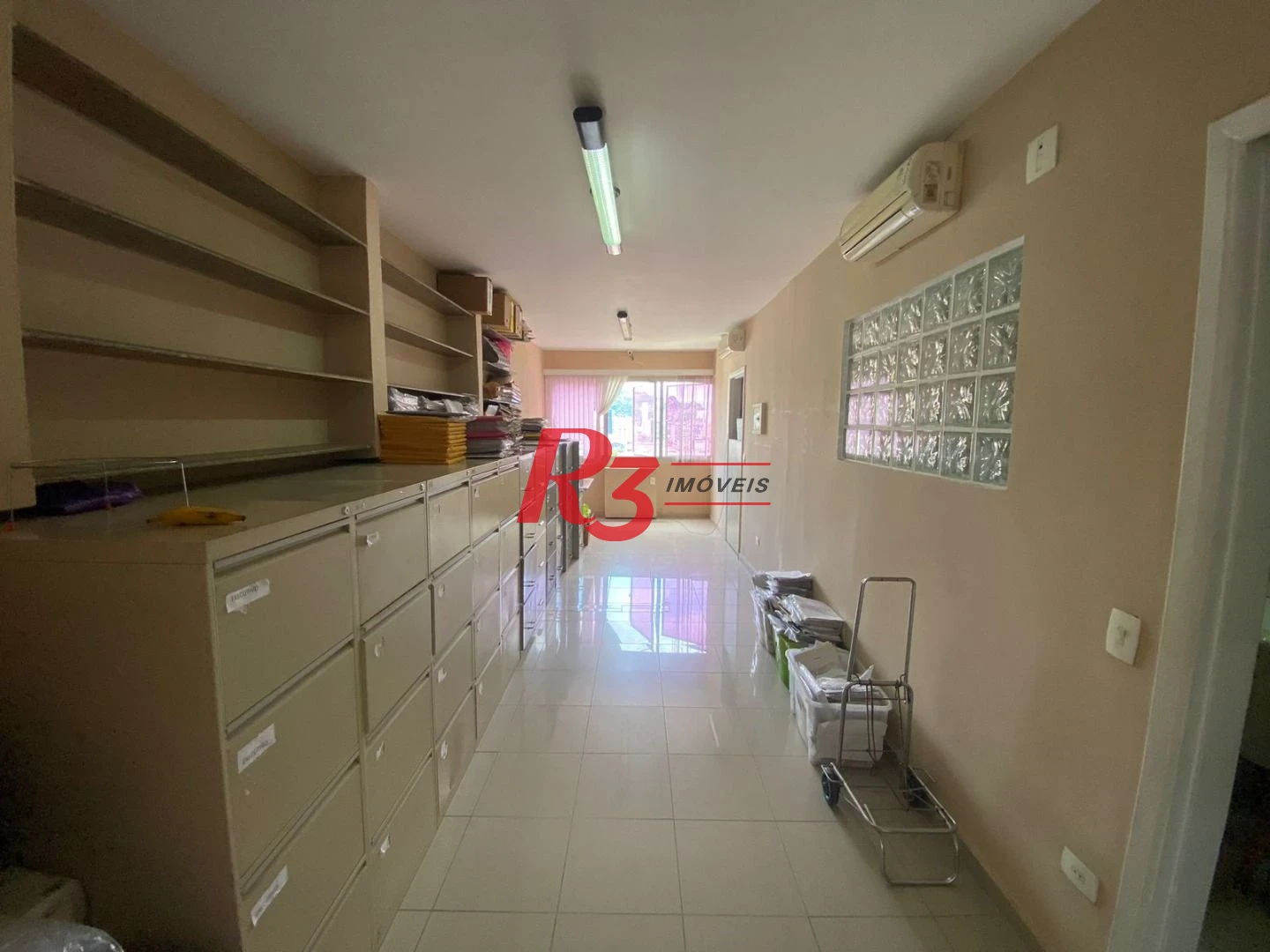 Sala, 75 m² - venda por R$ 315.000,00 ou aluguel por R$ 2.300,00/mês - Centro - Santos/SP