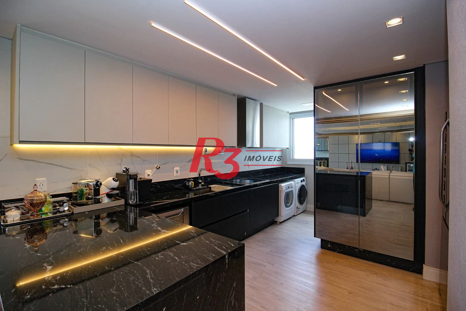 Apartamento com 1 dormitório à venda, 91 m² por R$ 2.380.000,00 - Aparecida - Santos/SP