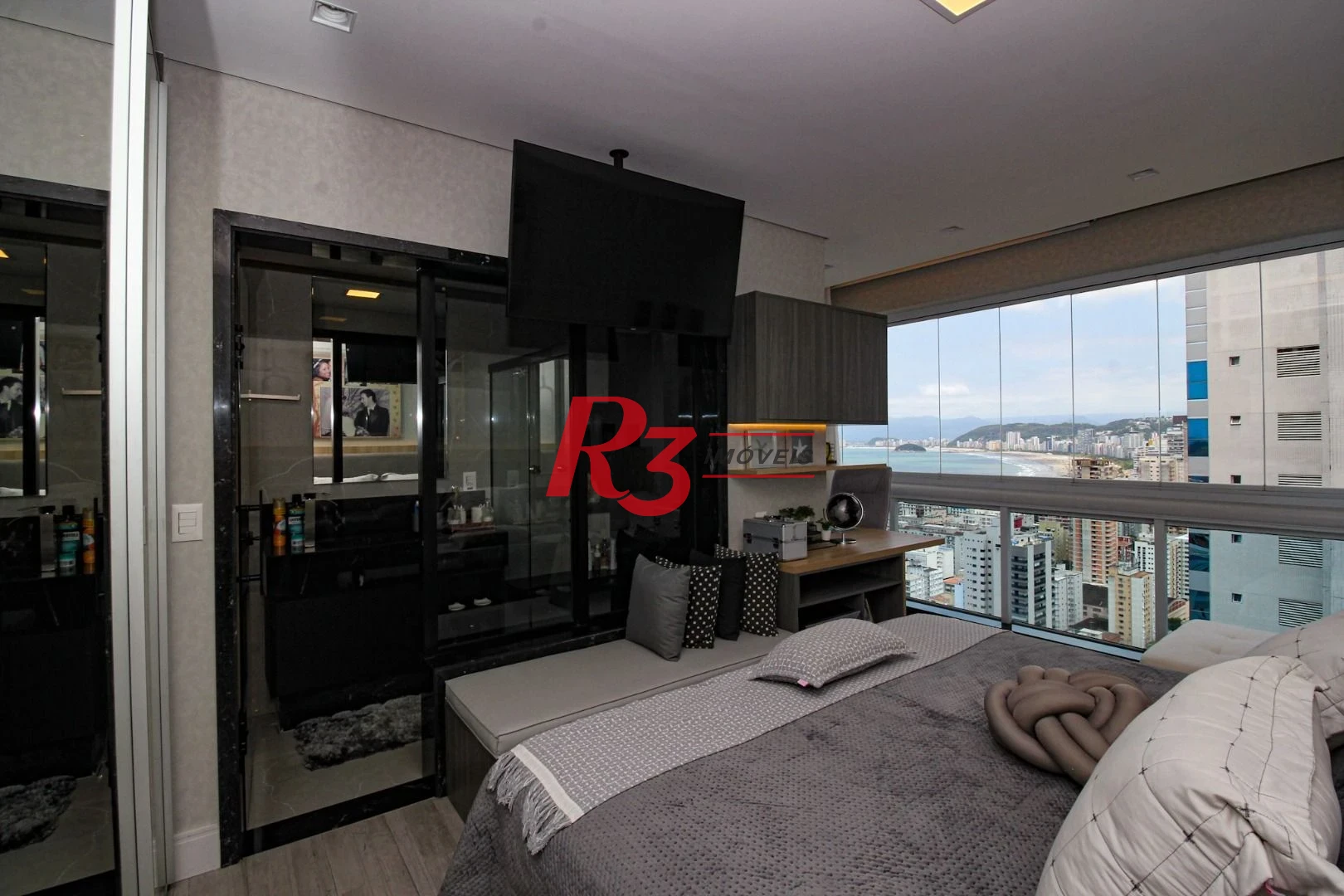 Apartamento com 1 dormitório à venda, 91 m² por R$ 2.380.000,00 - Aparecida - Santos/SP