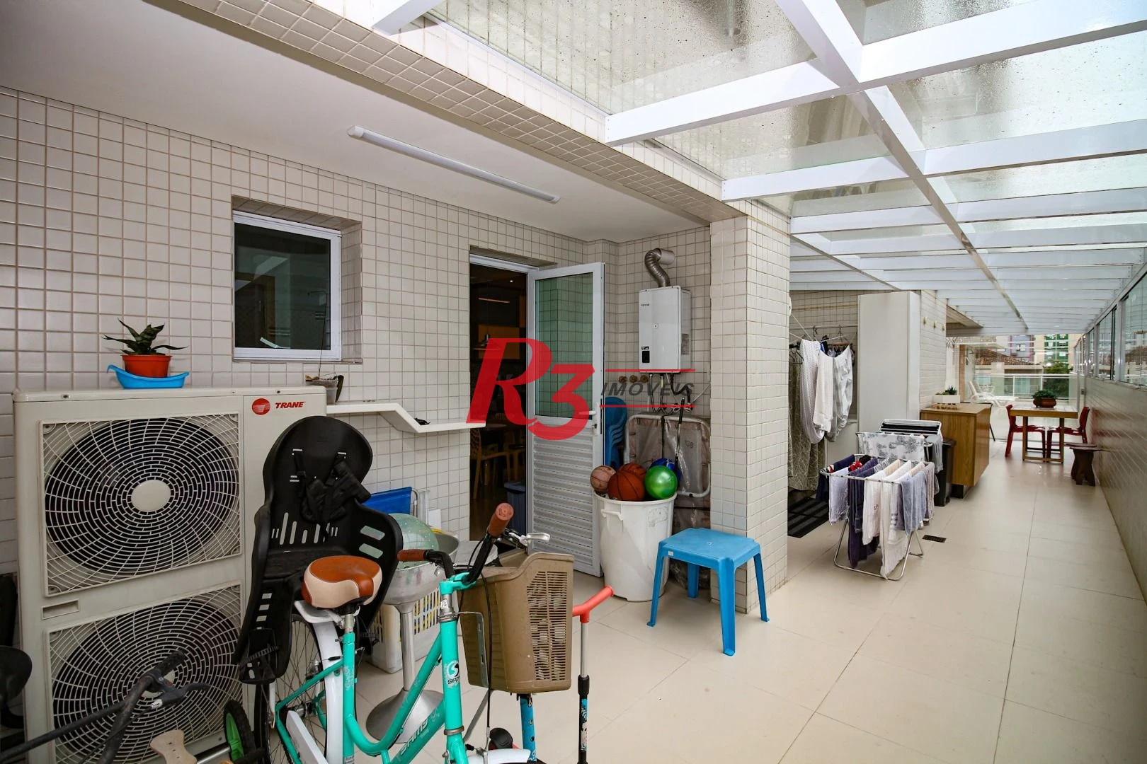 Apartamento Garden com 3 dormitórios à venda, 260 m² por R$ 2.300.000,00 - Embaré - Santos/SP