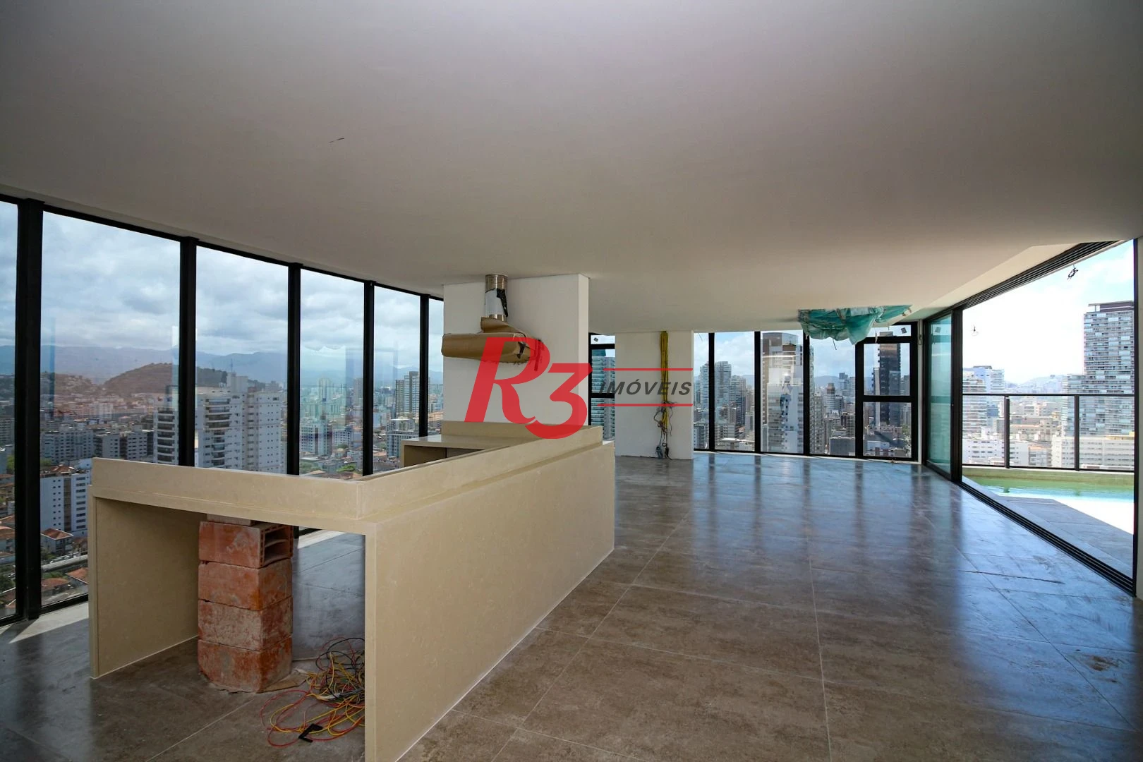 Cobertura com 4 dormitórios à venda, 320 m² por R$ 5.000.000,00 - José Menino - Santos/SP