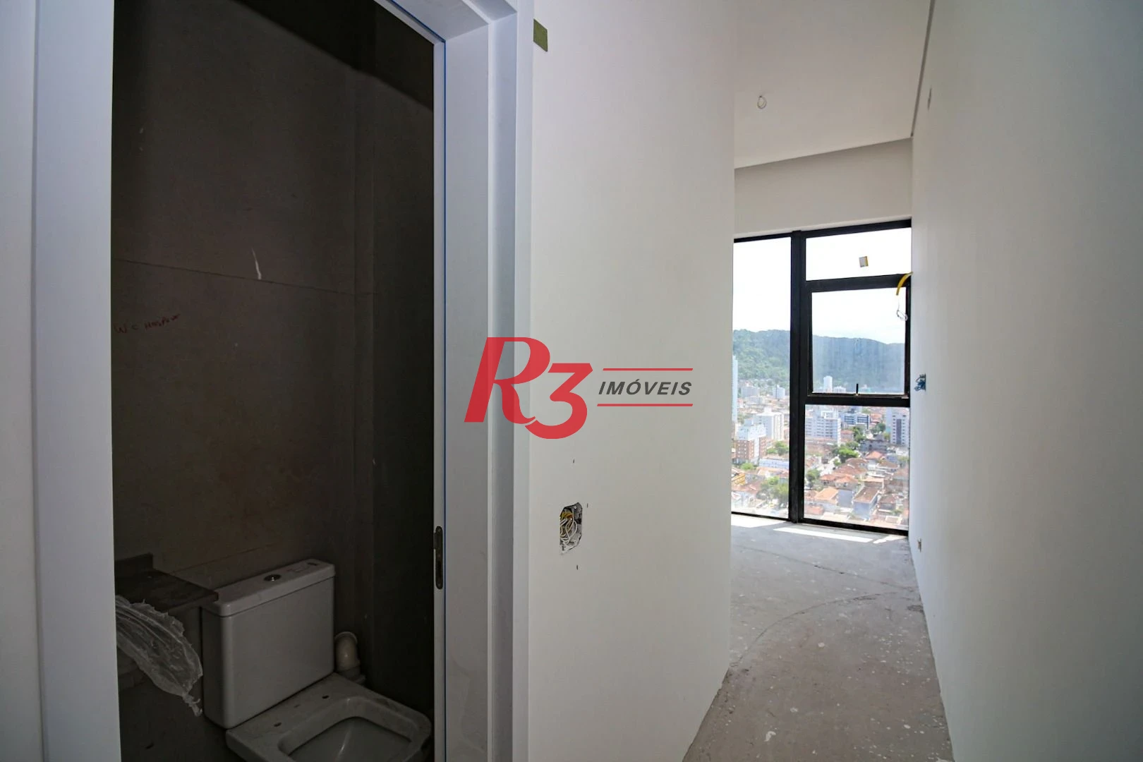 Cobertura com 4 dormitórios à venda, 320 m² por R$ 5.000.000,00 - José Menino - Santos/SP