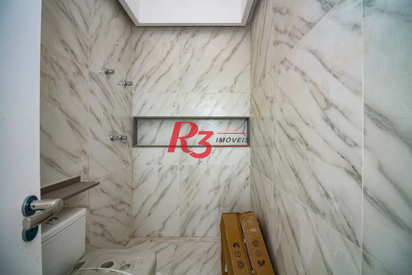 Cobertura com 4 dormitórios à venda, 320 m² por R$ 5.000.000,00 - José Menino - Santos/SP