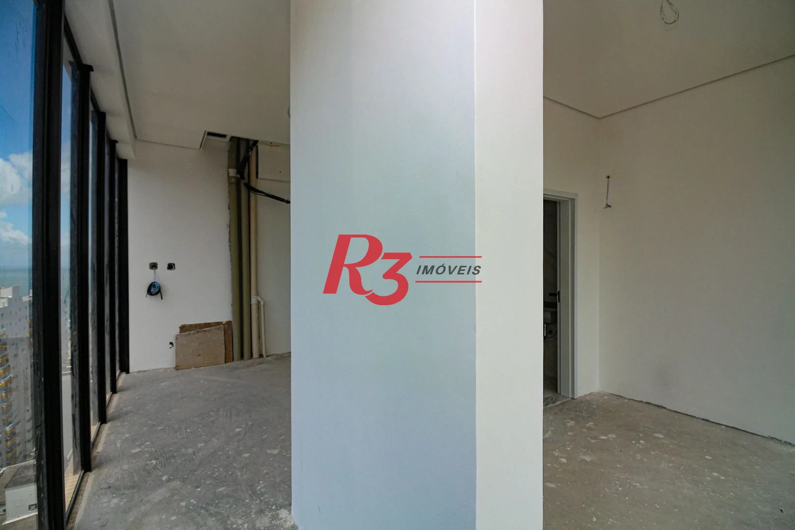 Cobertura com 4 dormitórios à venda, 320 m² por R$ 5.000.000,00 - José Menino - Santos/SP