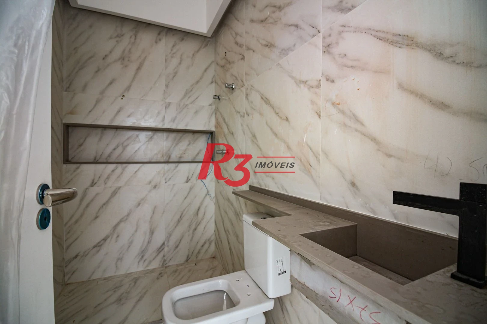 Cobertura com 4 dormitórios à venda, 320 m² por R$ 5.000.000,00 - José Menino - Santos/SP