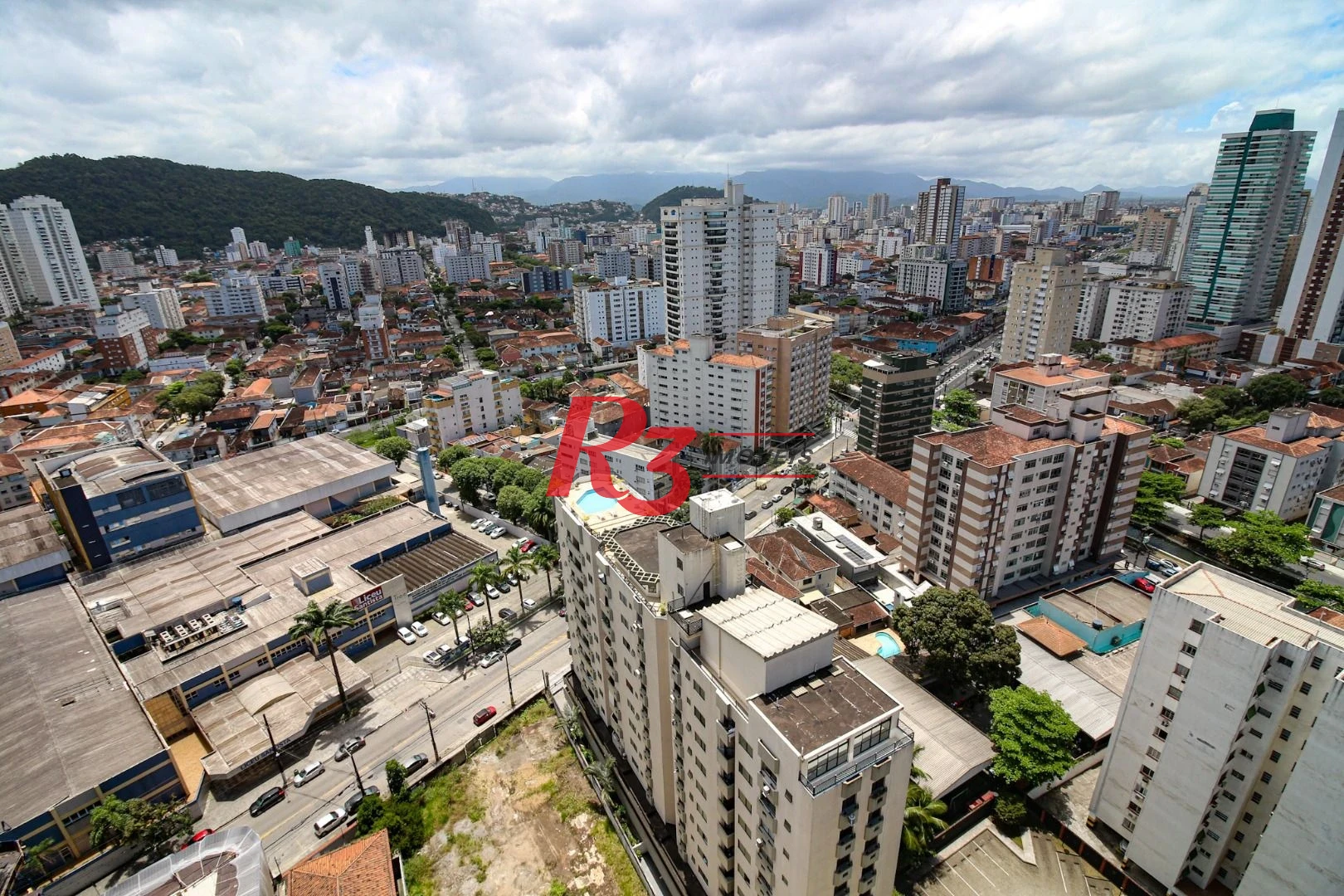 Cobertura com 4 dormitórios à venda, 320 m² por R$ 5.000.000,00 - José Menino - Santos/SP