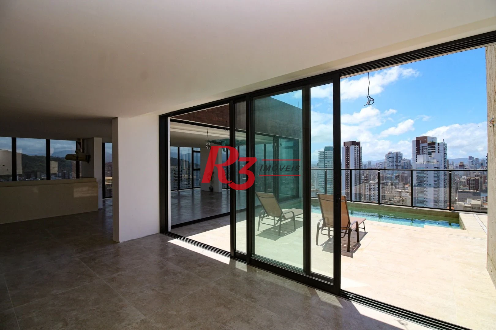 Cobertura com 4 dormitórios à venda, 320 m² por R$ 5.000.000,00 - José Menino - Santos/SP