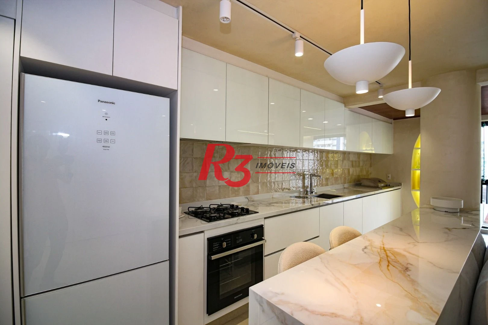 Apartamento com 2 dormitórios à venda, 83 m² por R$ 1.550.000,00 - Boqueirão - Santos/SP