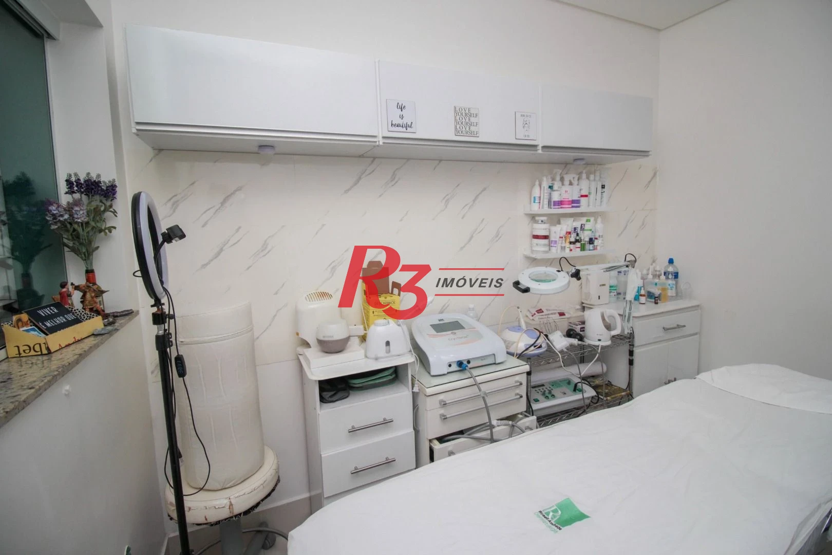 Sobrado com 4 dormitórios para alugar, 236 m² por R$ 18.104,17/mês - Embaré - Santos/SP