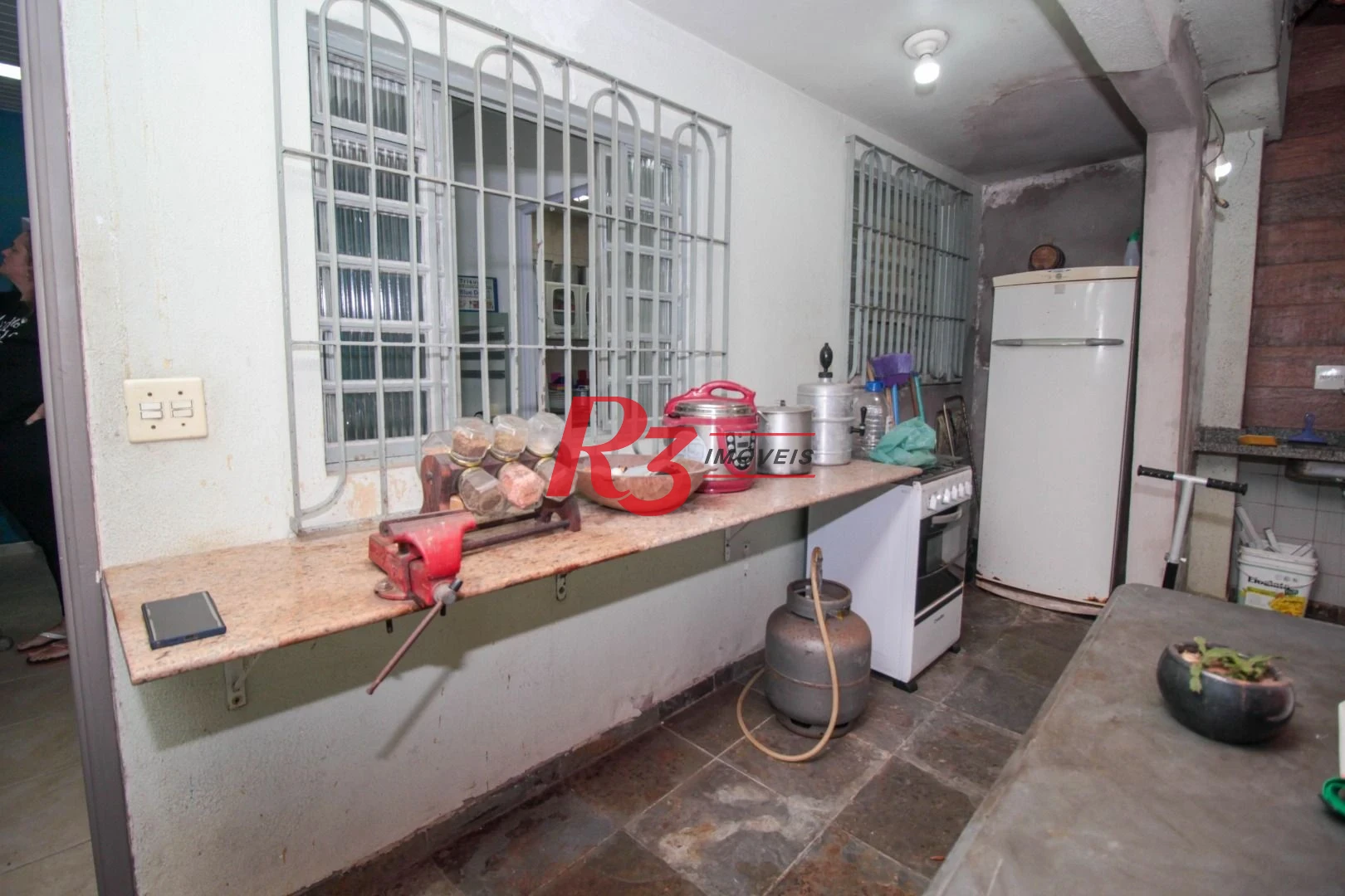 Sobrado com 4 dormitórios para alugar, 236 m² por R$ 18.104,17/mês - Embaré - Santos/SP