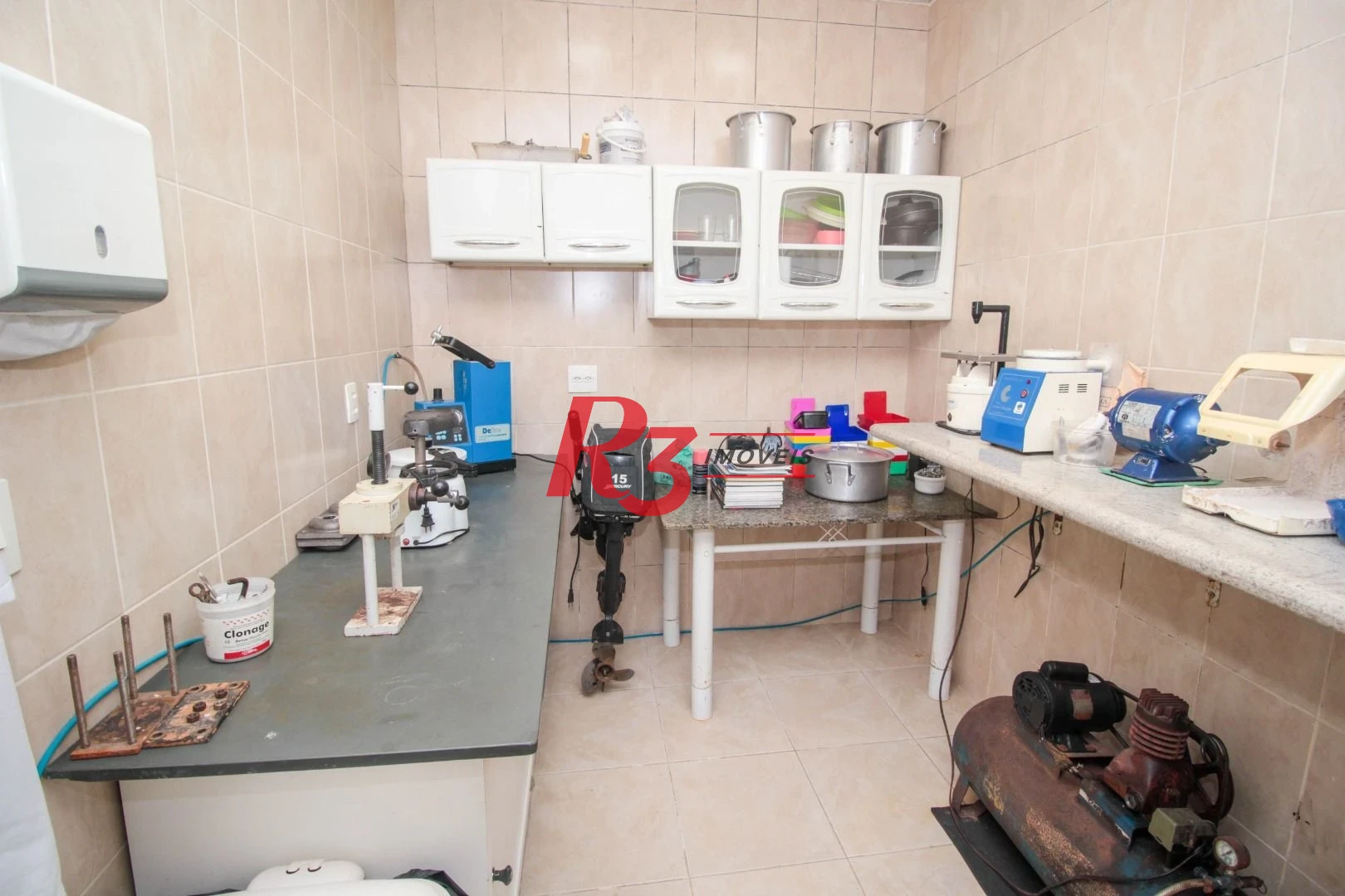Sobrado com 4 dormitórios para alugar, 236 m² por R$ 18.104,17/mês - Embaré - Santos/SP