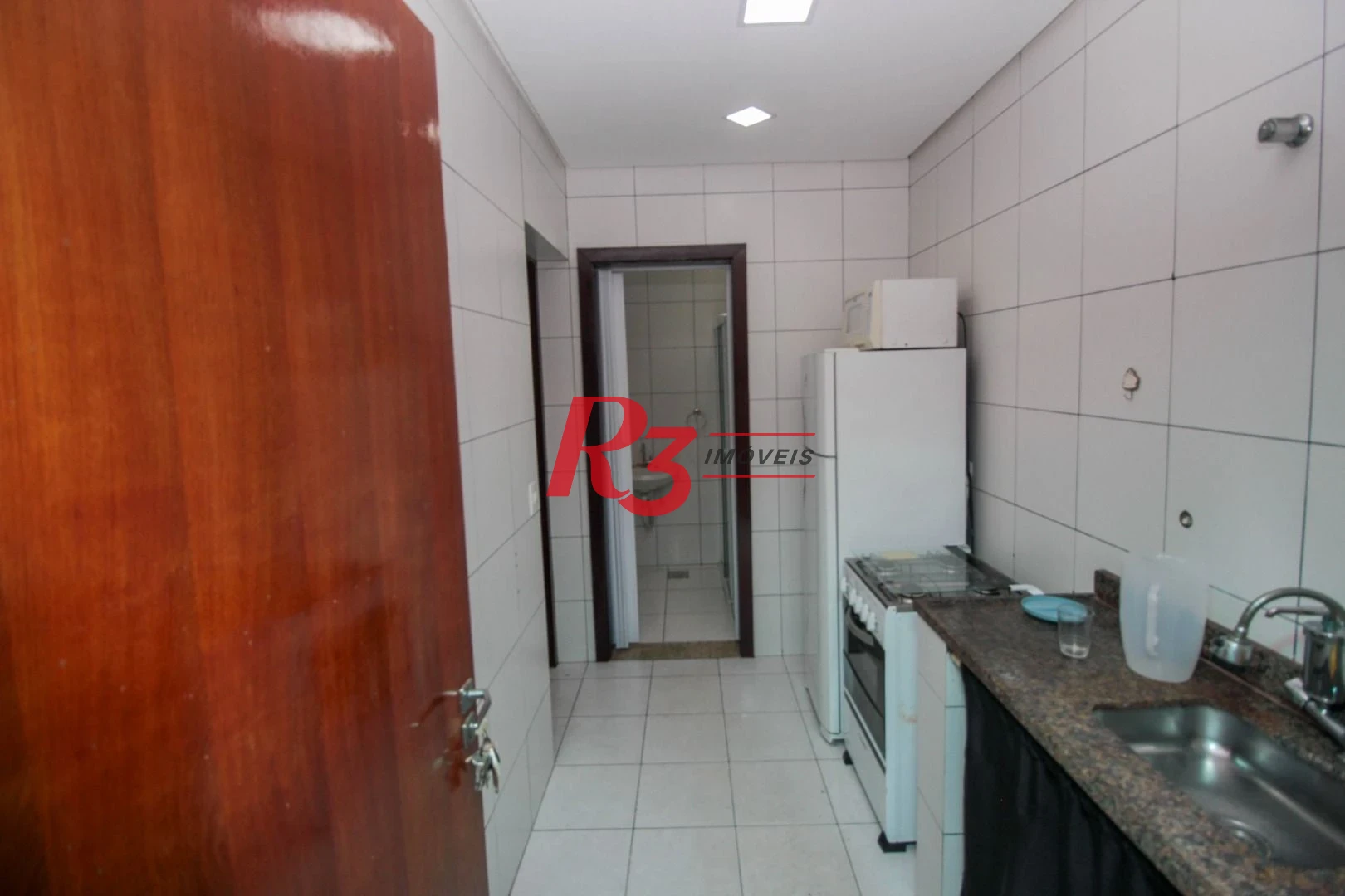 Sobrado com 4 dormitórios para alugar, 236 m² por R$ 18.104,17/mês - Embaré - Santos/SP
