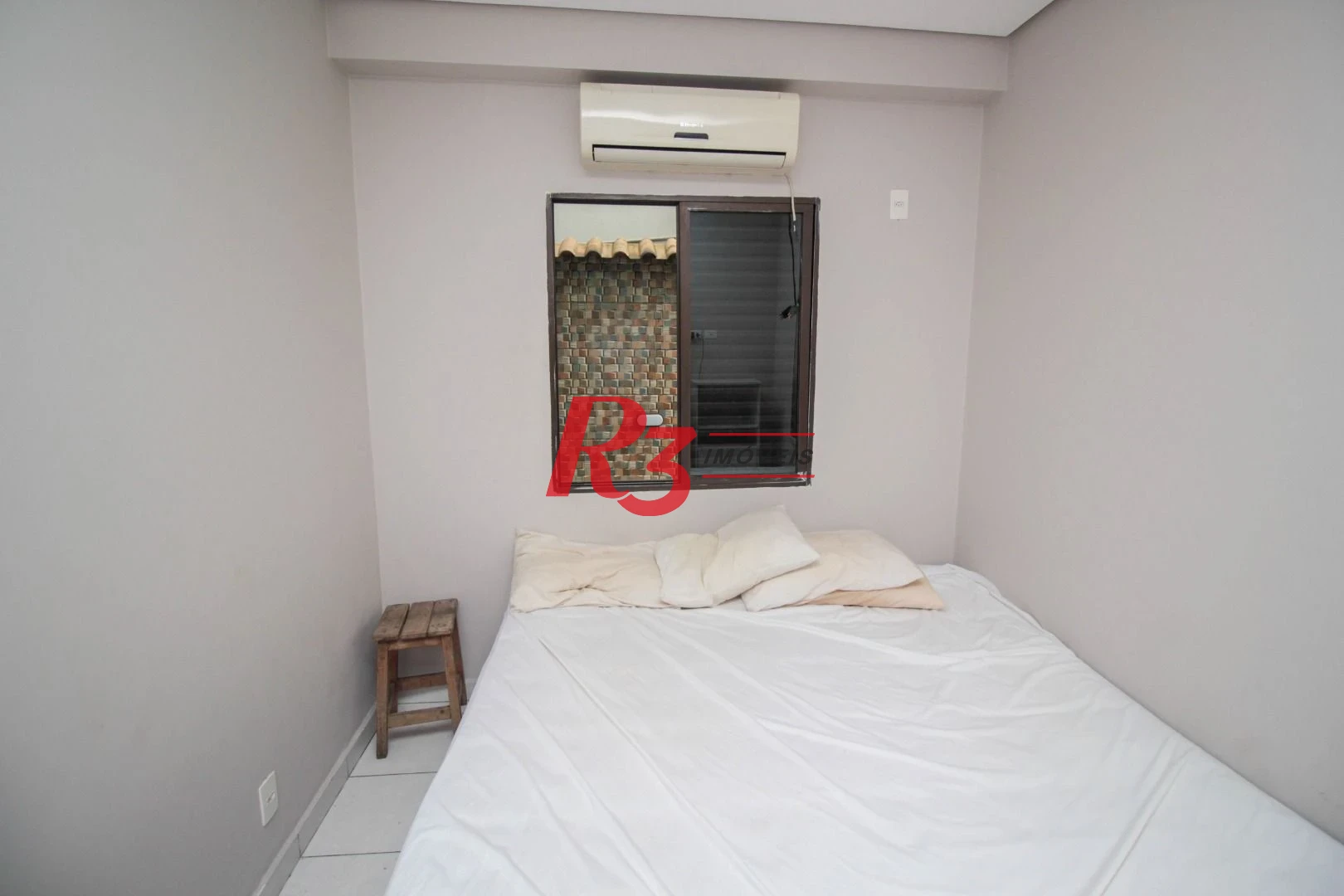 Sobrado com 4 dormitórios para alugar, 236 m² por R$ 18.104,17/mês - Embaré - Santos/SP
