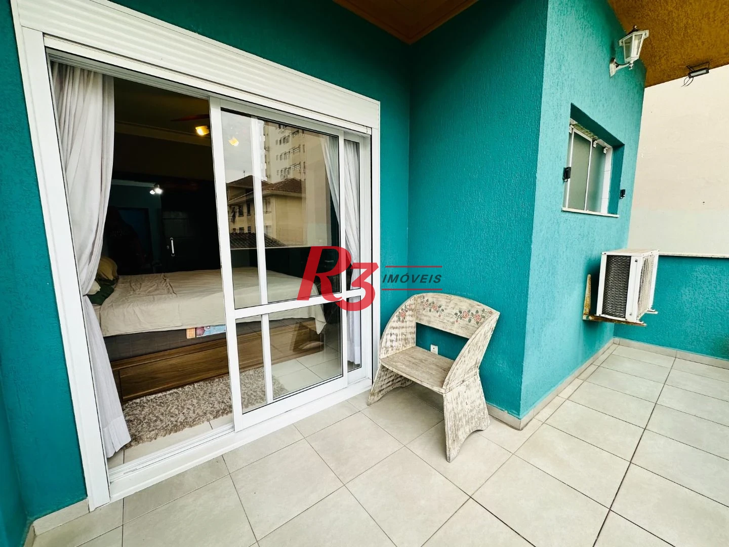 Sobrado com 4 dormitórios para alugar, 236 m² por R$ 18.104,17/mês - Embaré - Santos/SP