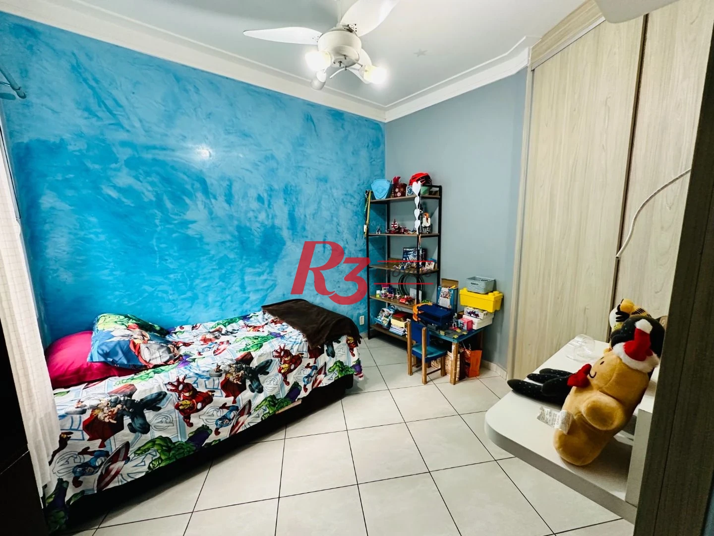 Sobrado com 4 dormitórios para alugar, 236 m² por R$ 18.104,17/mês - Embaré - Santos/SP