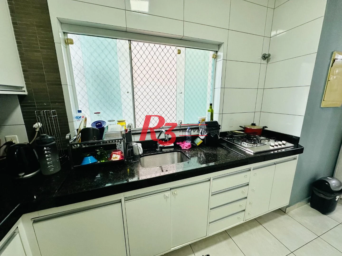 Sobrado com 4 dormitórios para alugar, 236 m² por R$ 18.104,17/mês - Embaré - Santos/SP