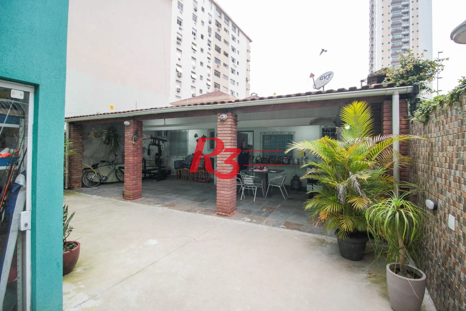 Sobrado com 4 dormitórios para alugar, 236 m² por R$ 18.104,17/mês - Embaré - Santos/SP