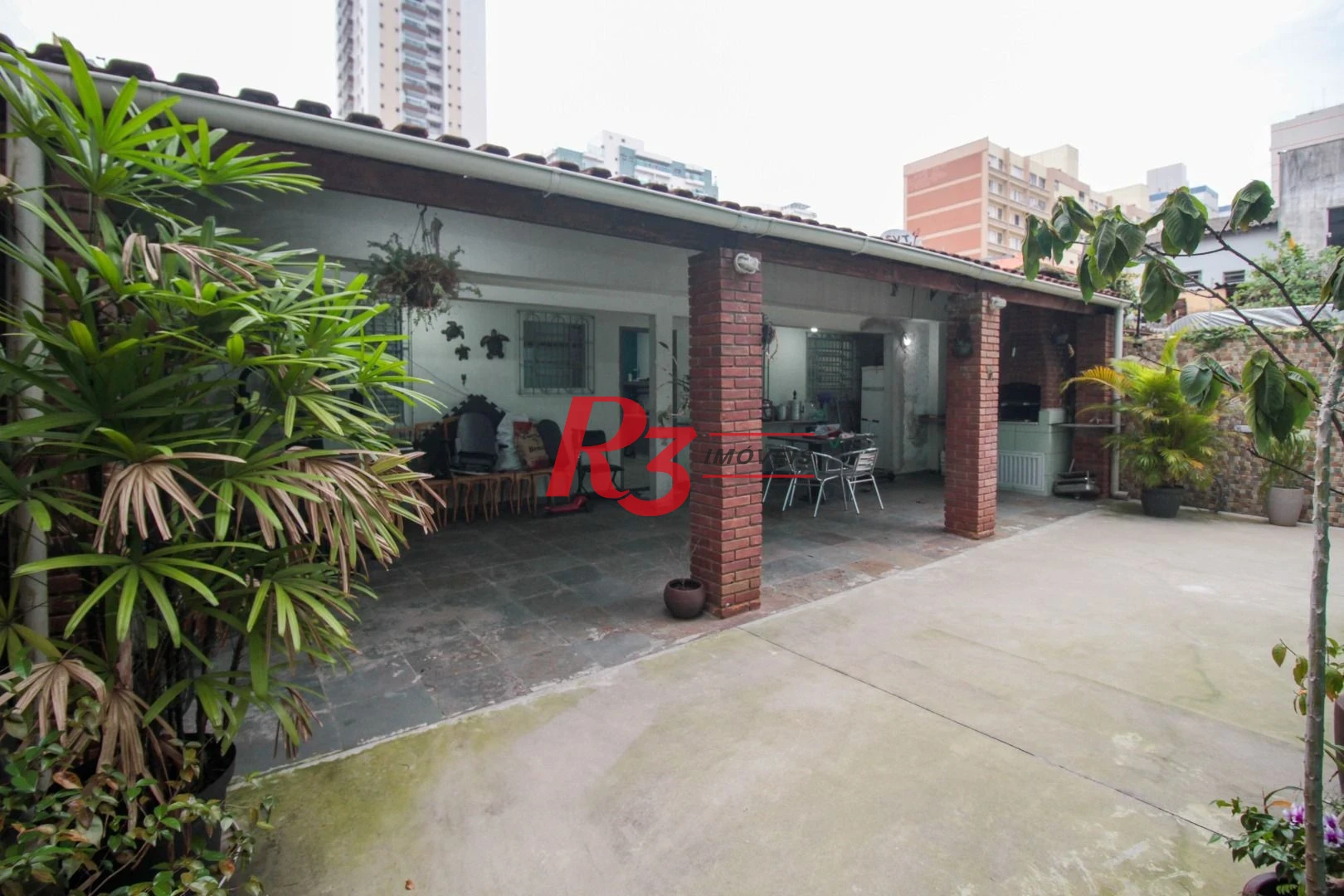 Sobrado com 4 dormitórios para alugar, 236 m² por R$ 18.104,17/mês - Embaré - Santos/SP