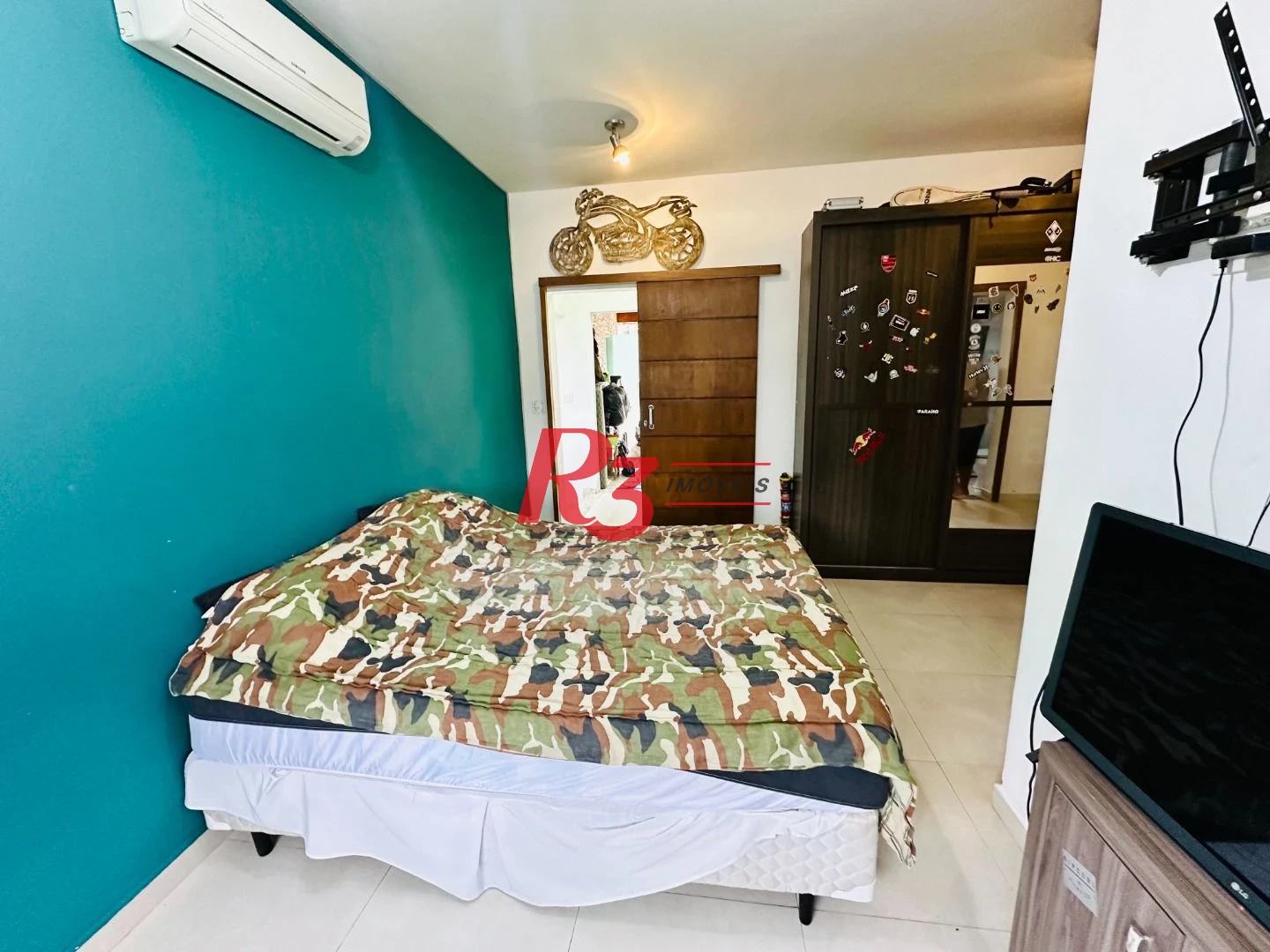 Sobrado com 4 dormitórios para alugar, 236 m² por R$ 18.104,17/mês - Embaré - Santos/SP