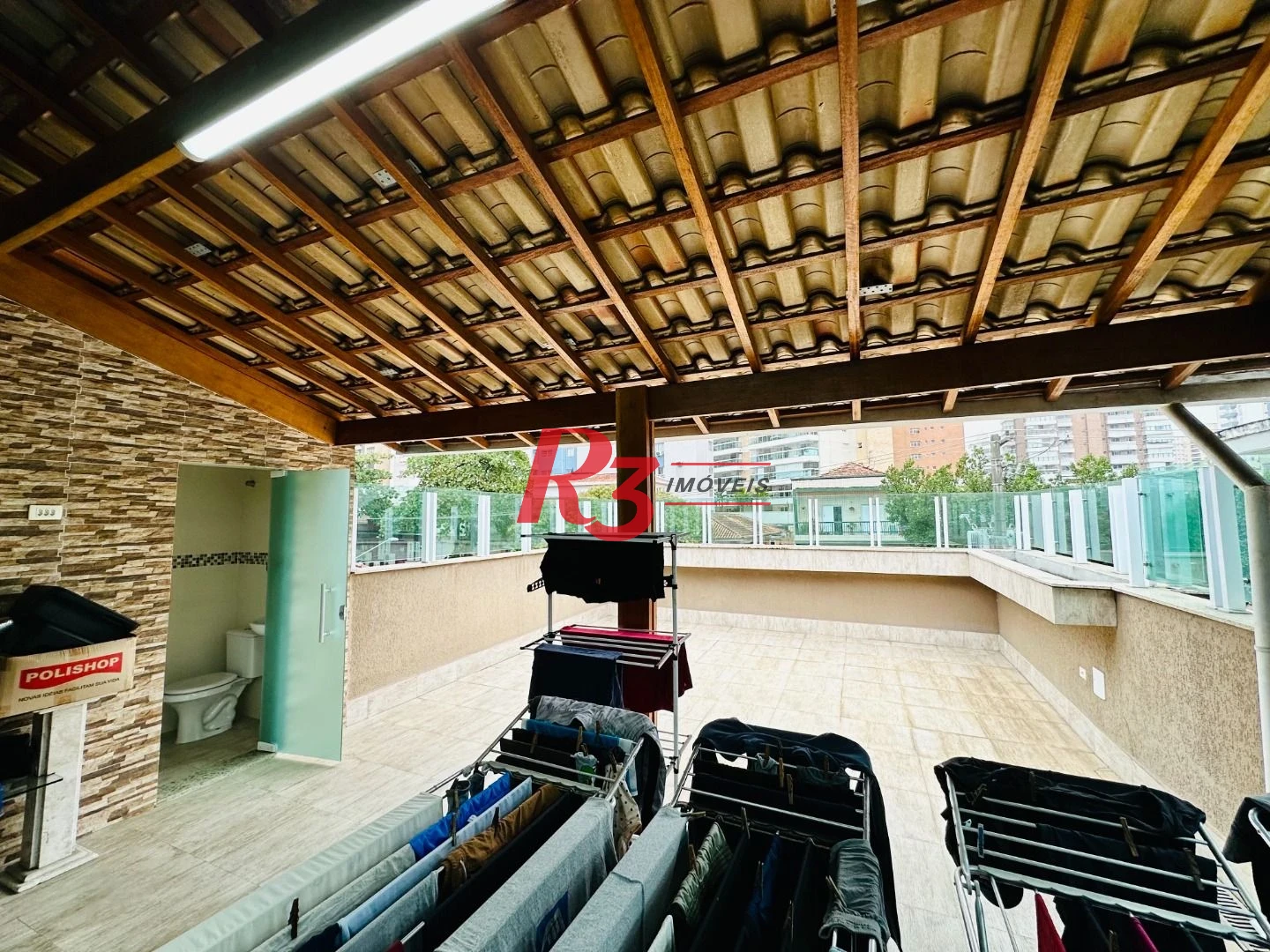 Sobrado com 4 dormitórios para alugar, 236 m² por R$ 18.104,17/mês - Embaré - Santos/SP