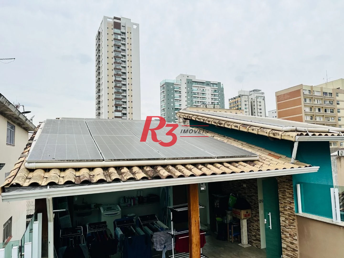 Sobrado com 4 dormitórios para alugar, 236 m² por R$ 18.104,17/mês - Embaré - Santos/SP
