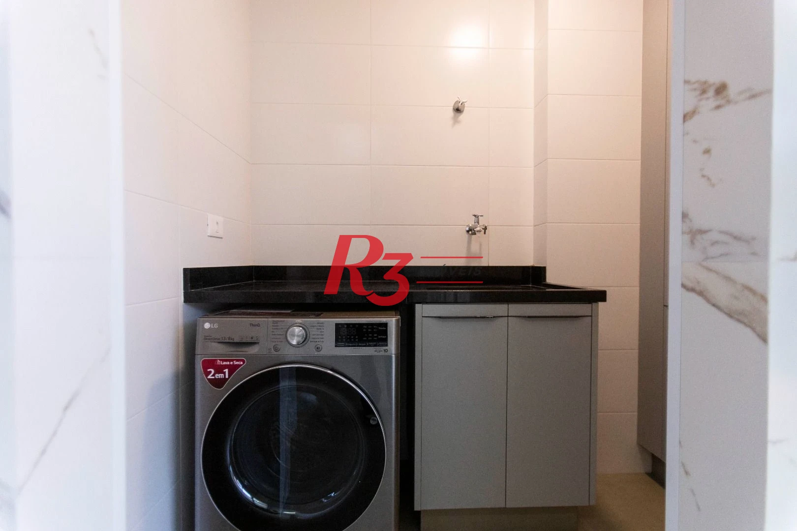Apartamento com 3 dormitórios para alugar, 134 m² por R$ 12.500,02/mês - Gonzaga - Santos/SP