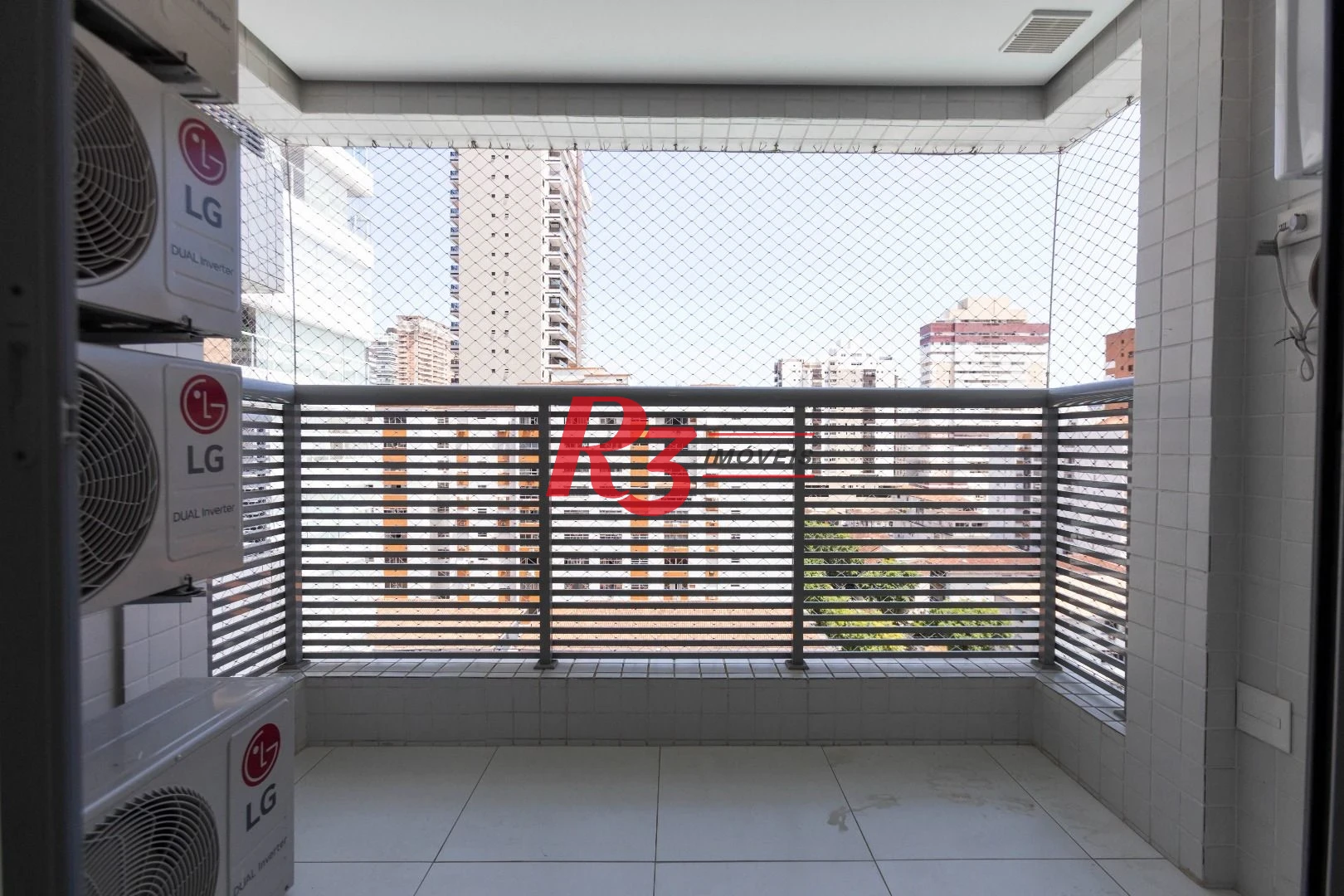 Apartamento com 3 dormitórios para alugar, 134 m² por R$ 12.500,02/mês - Gonzaga - Santos/SP