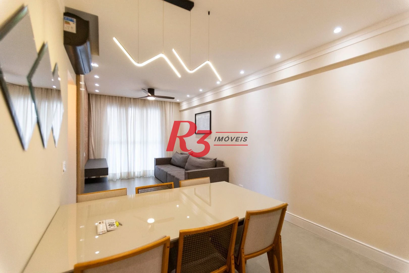 Apartamento com 3 dormitórios para alugar, 134 m² por R$ 12.500,02/mês - Gonzaga - Santos/SP