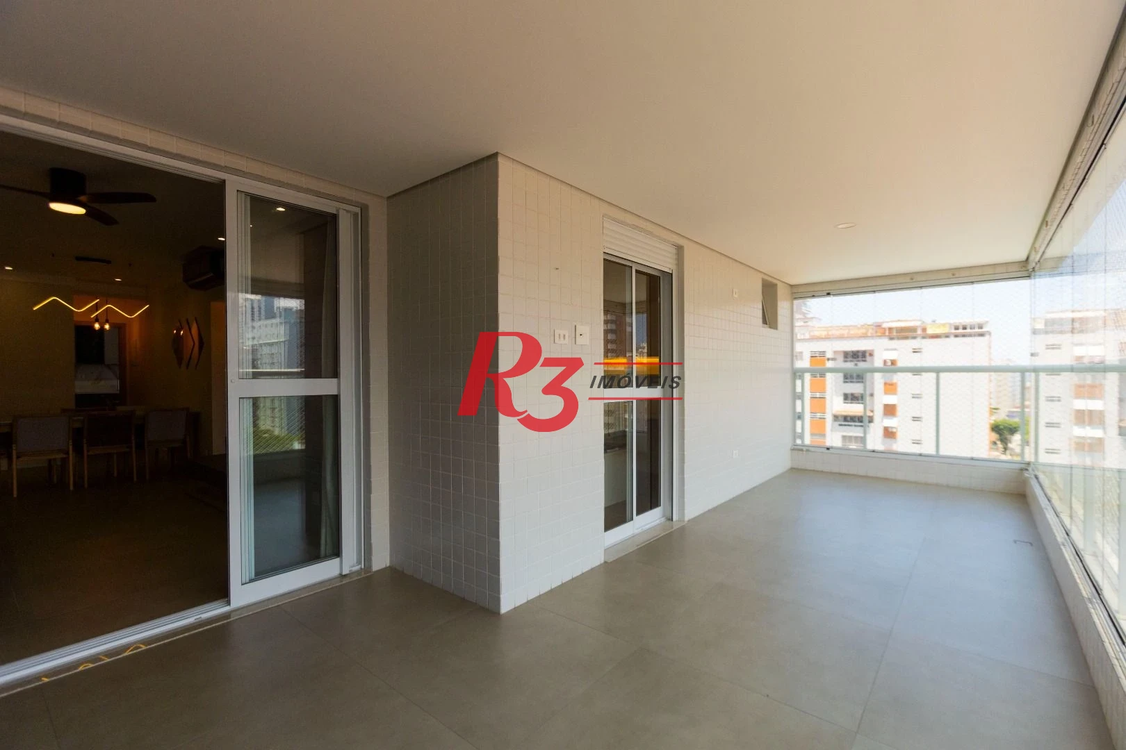 Apartamento com 3 dormitórios para alugar, 134 m² por R$ 12.500,02/mês - Gonzaga - Santos/SP