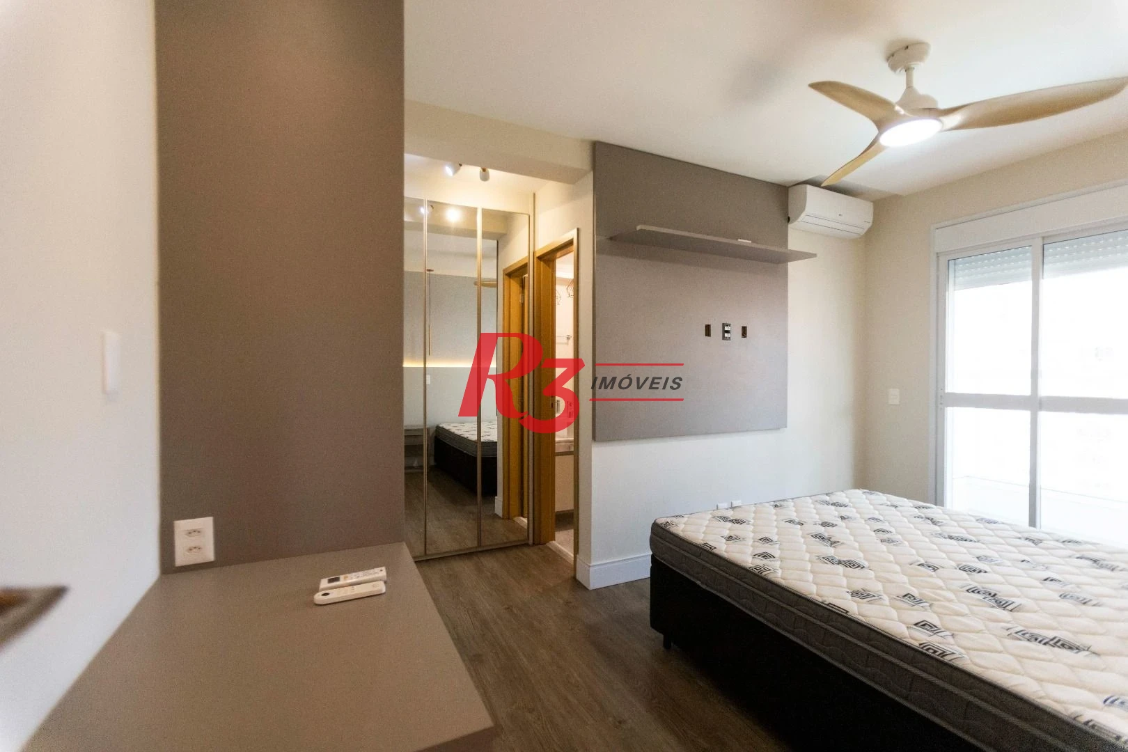 Apartamento com 3 dormitórios para alugar, 134 m² por R$ 12.500,02/mês - Gonzaga - Santos/SP
