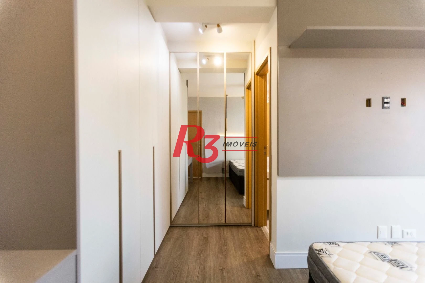 Apartamento com 3 dormitórios para alugar, 134 m² por R$ 12.500,02/mês - Gonzaga - Santos/SP