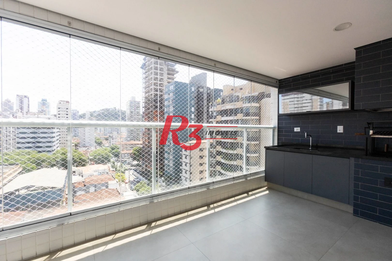Apartamento com 3 dormitórios para alugar, 134 m² por R$ 12.500,02/mês - Gonzaga - Santos/SP