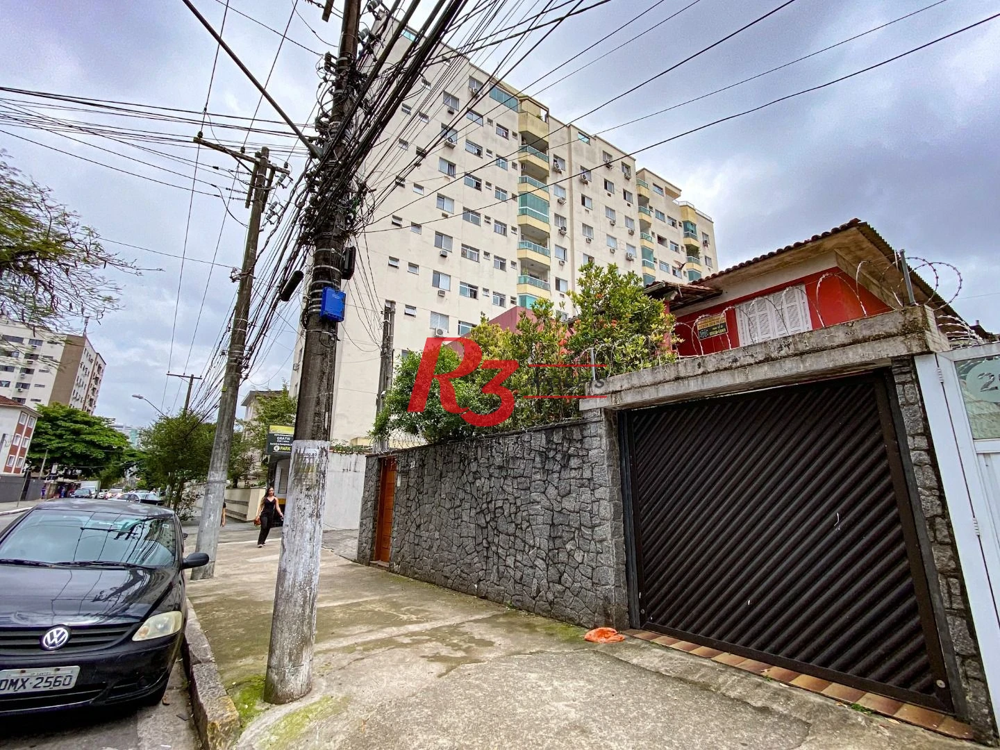 Casa com 9 dormitórios para alugar, 250 m² por R$ 15.890,00/mês - Encruzilhada - Santos/SP