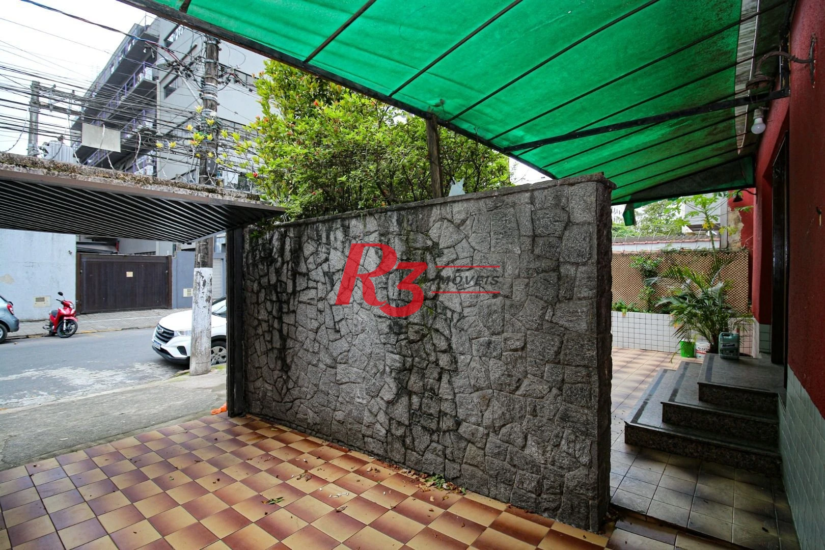Casa com 9 dormitórios para alugar, 250 m² por R$ 15.890,00/mês - Encruzilhada - Santos/SP
