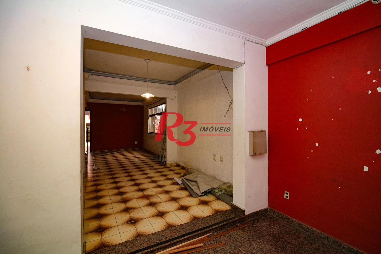 Casa com 9 dormitórios para alugar, 250 m² por R$ 15.890,00/mês - Encruzilhada - Santos/SP