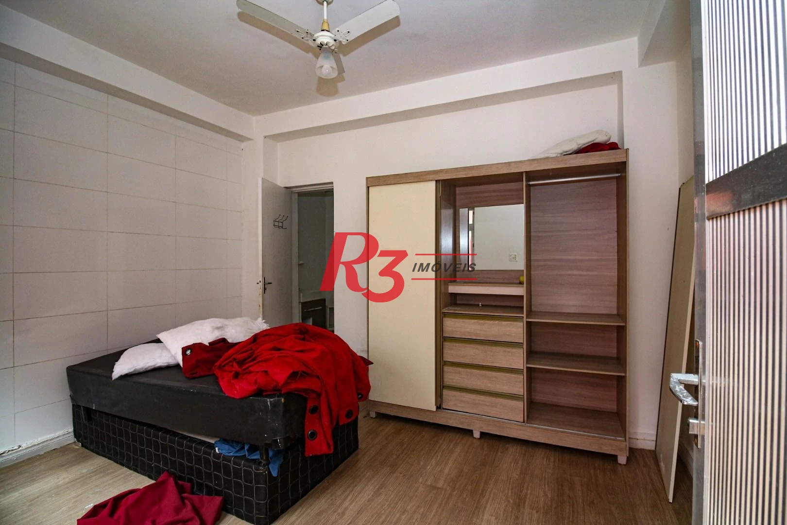 Casa com 9 dormitórios para alugar, 250 m² por R$ 15.890,00/mês - Encruzilhada - Santos/SP