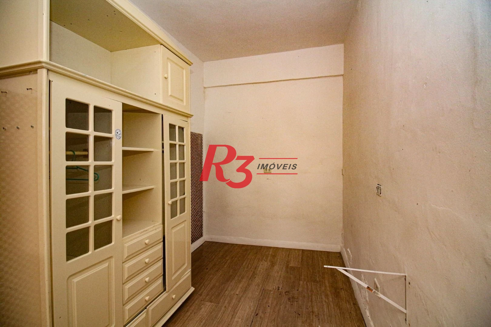 Casa com 9 dormitórios para alugar, 250 m² por R$ 15.890,00/mês - Encruzilhada - Santos/SP