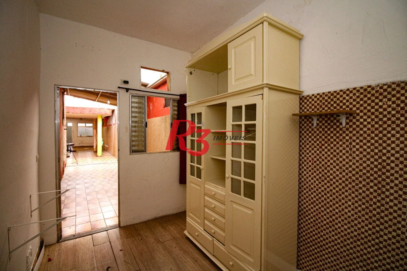 Casa com 9 dormitórios para alugar, 250 m² por R$ 15.890,00/mês - Encruzilhada - Santos/SP