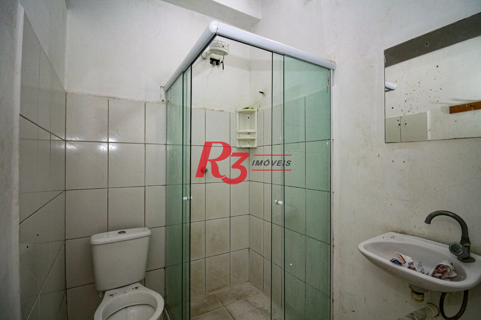 Casa com 9 dormitórios para alugar, 250 m² por R$ 15.890,00/mês - Encruzilhada - Santos/SP