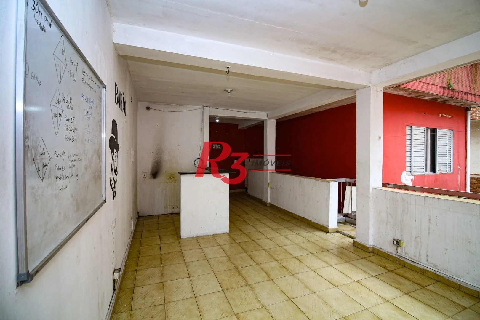 Casa com 9 dormitórios para alugar, 250 m² por R$ 15.890,00/mês - Encruzilhada - Santos/SP