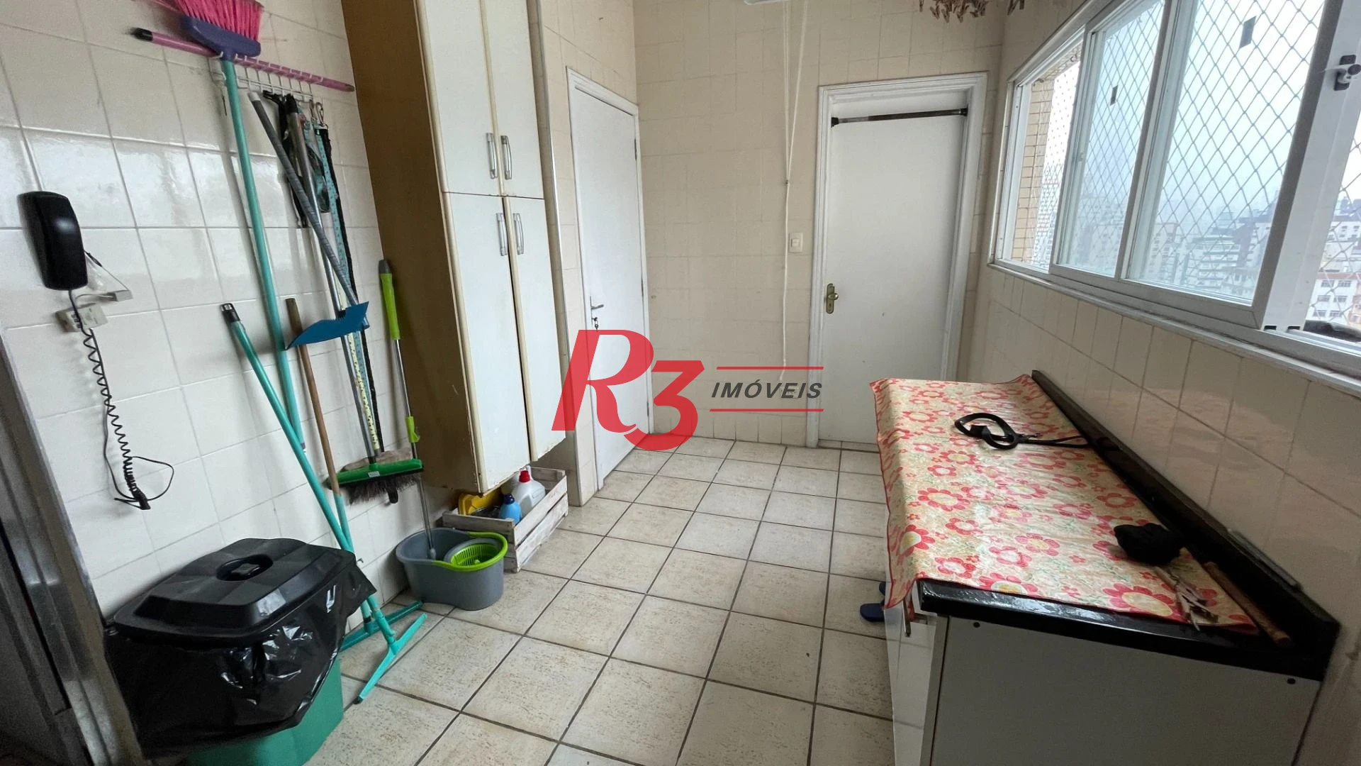 Apartamento à venda, 201 m² por R$ 1.250.000,00 - Pompéia - Santos/SP