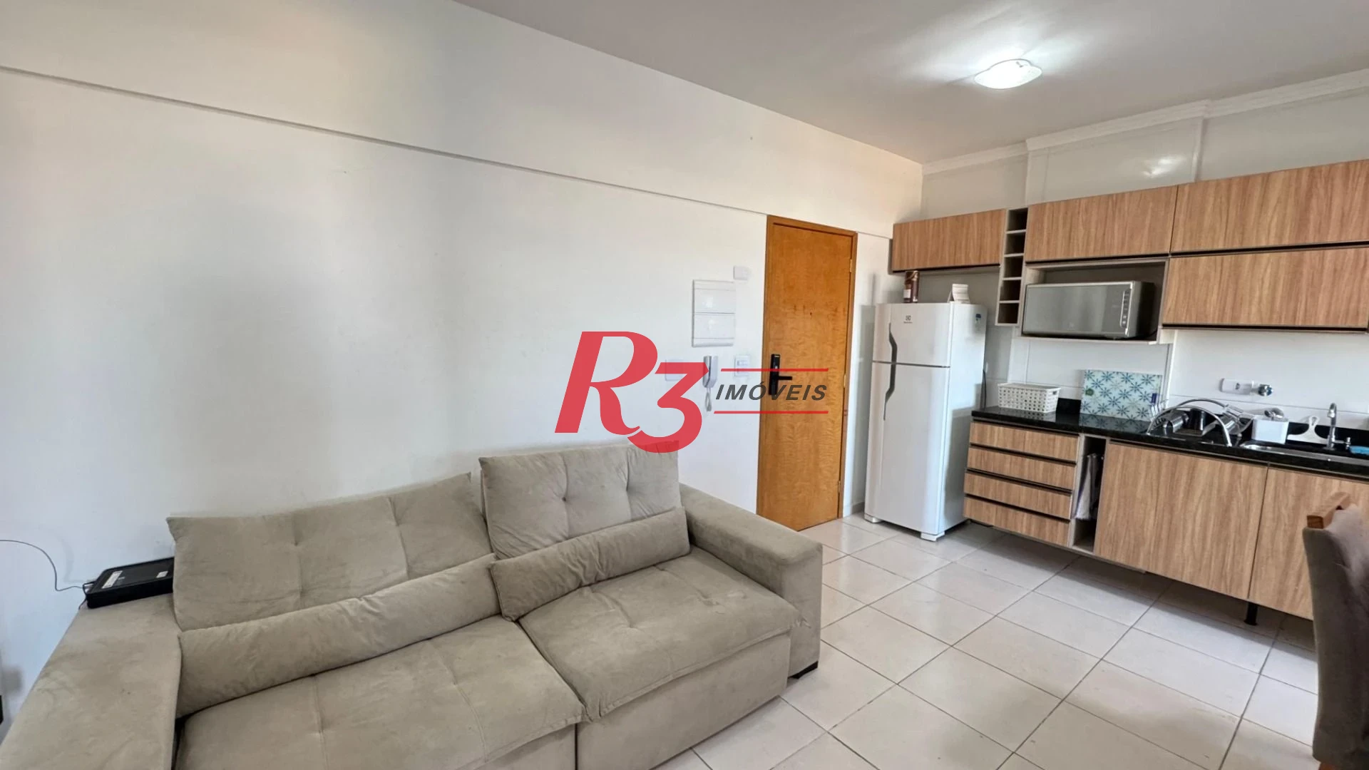 Apartamento com 2 dormitórios à venda, 55 m² por R$ 540.000,00 - Macuco - Santos/SP