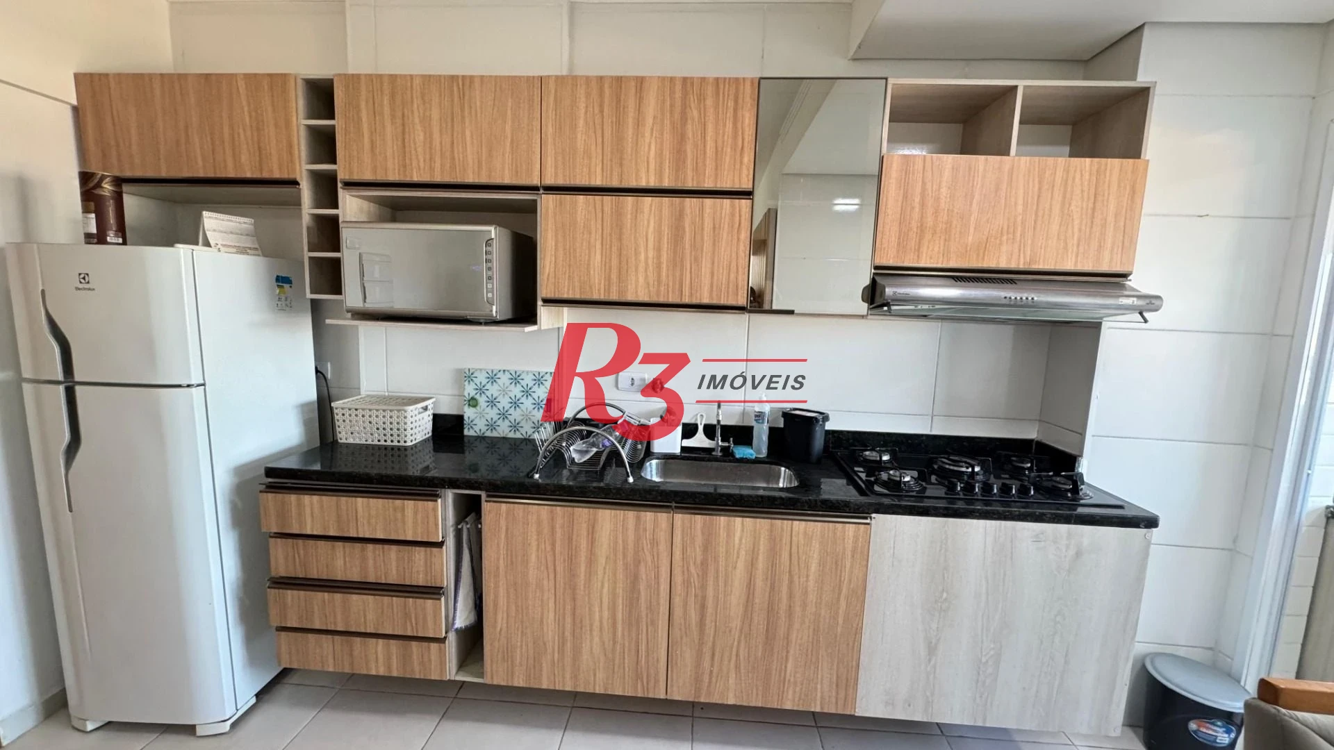 Apartamento com 2 dormitórios à venda, 55 m² por R$ 540.000,00 - Macuco - Santos/SP